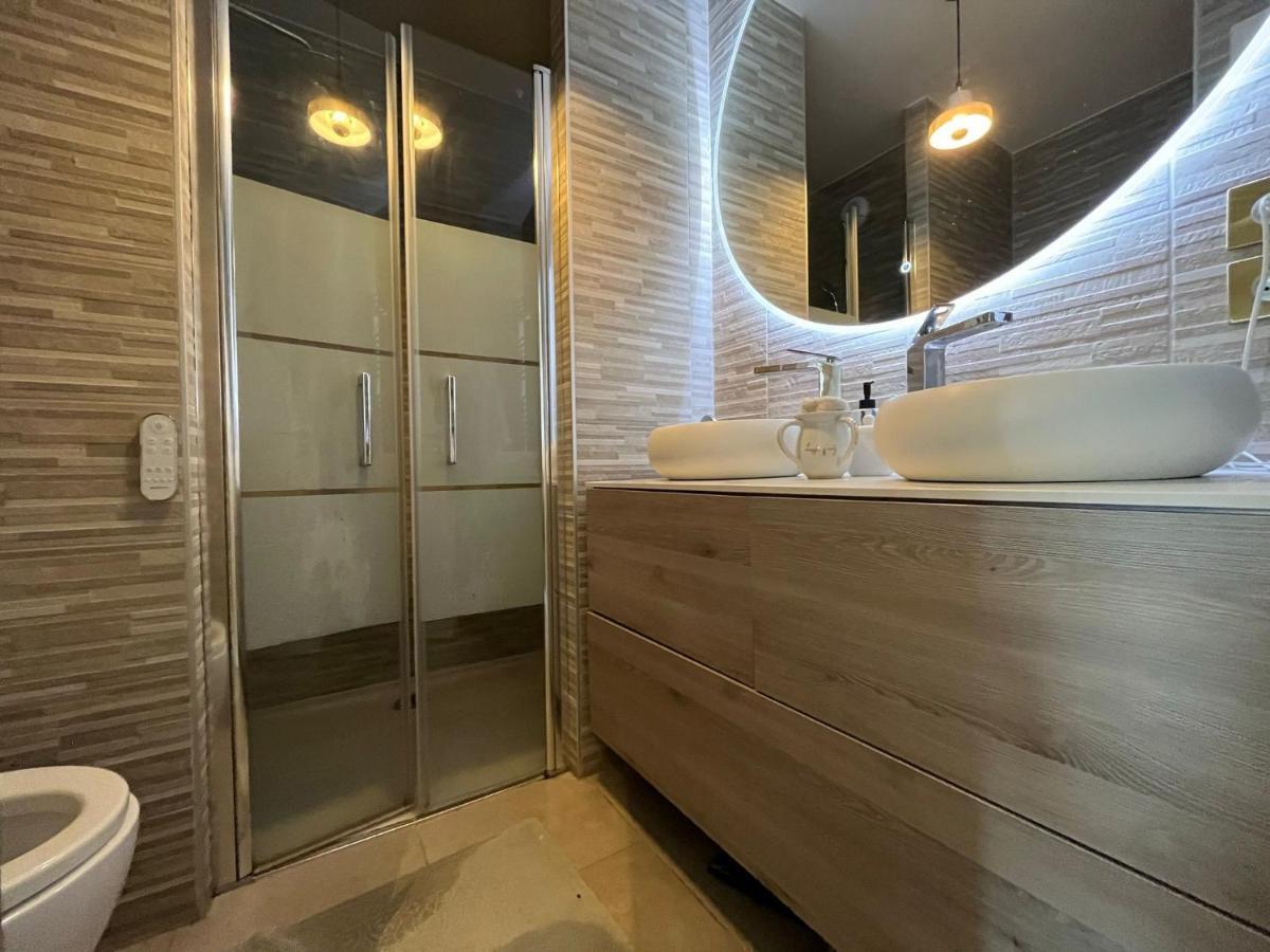 Appartement Luxueux Climatise Avec Terrasse, 6 Couchages - 17Eme Arrondissement De Paris Clichy Exteriér fotografie